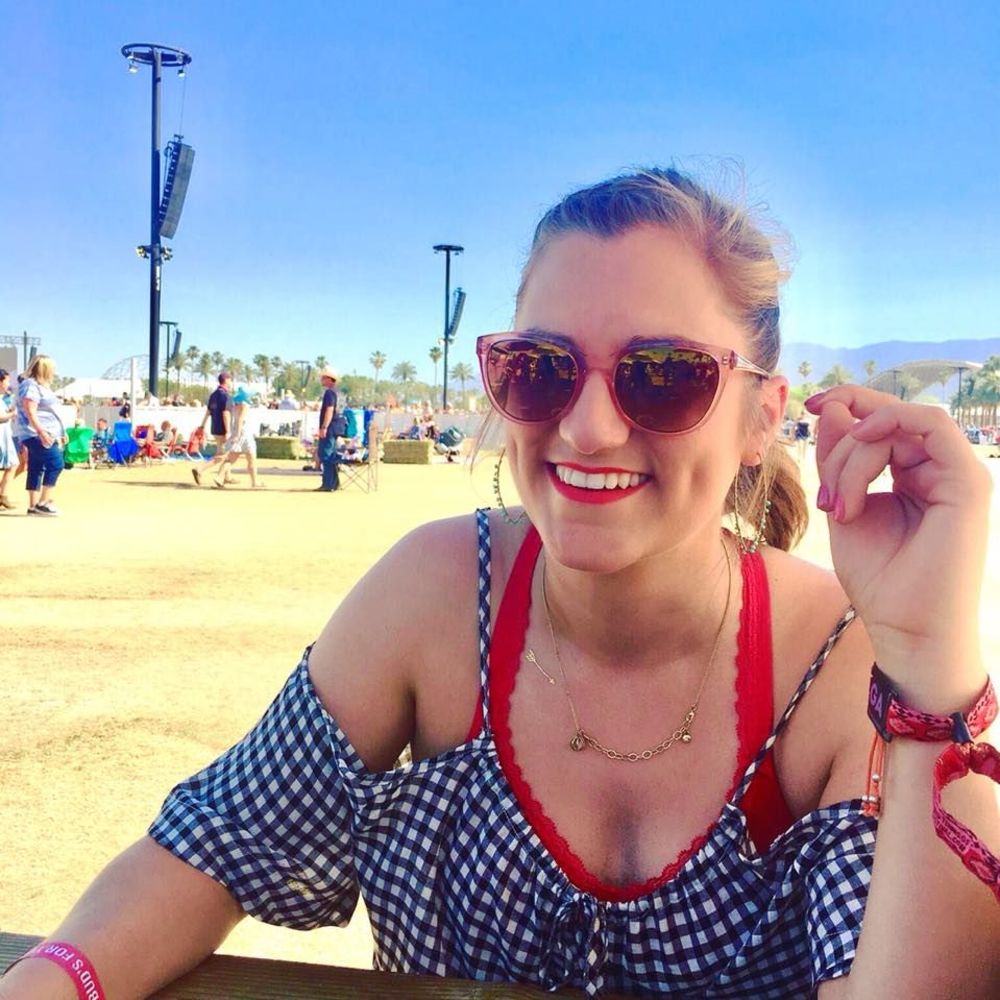 Meet your Posher, Jaclyn